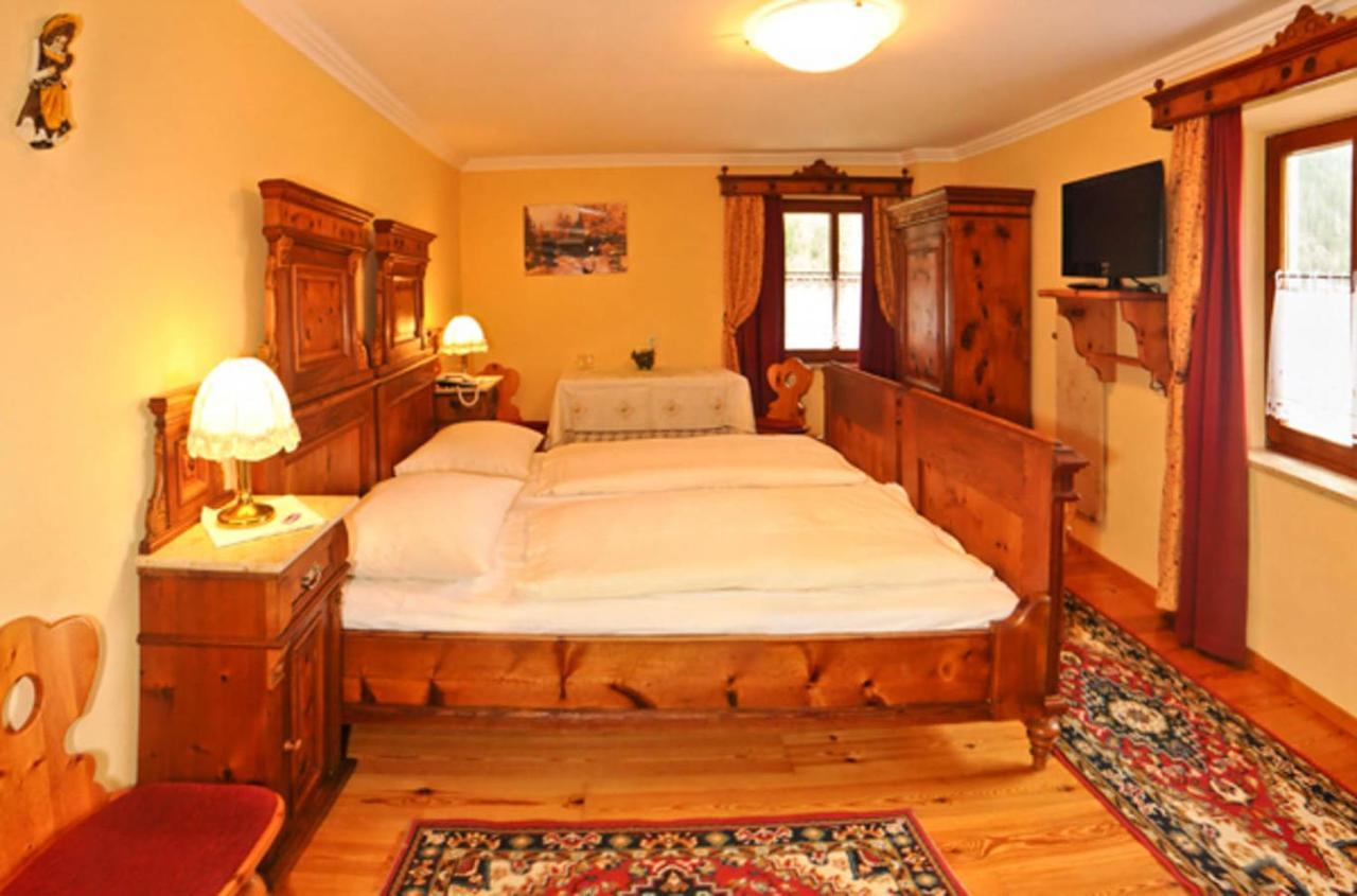Ferienhotel Gasthof Zur Post Унтертауерн Екстер'єр фото