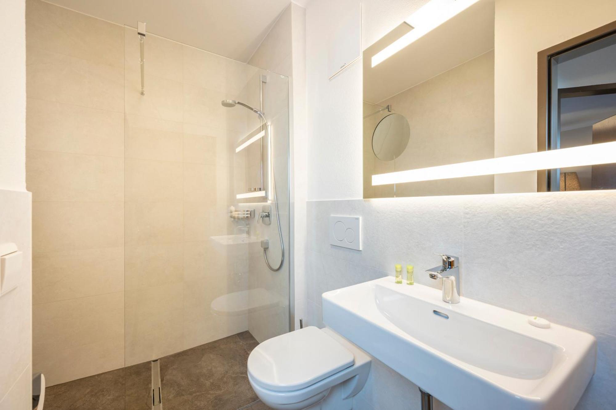 Ferienhotel Gasthof Zur Post Унтертауерн Екстер'єр фото