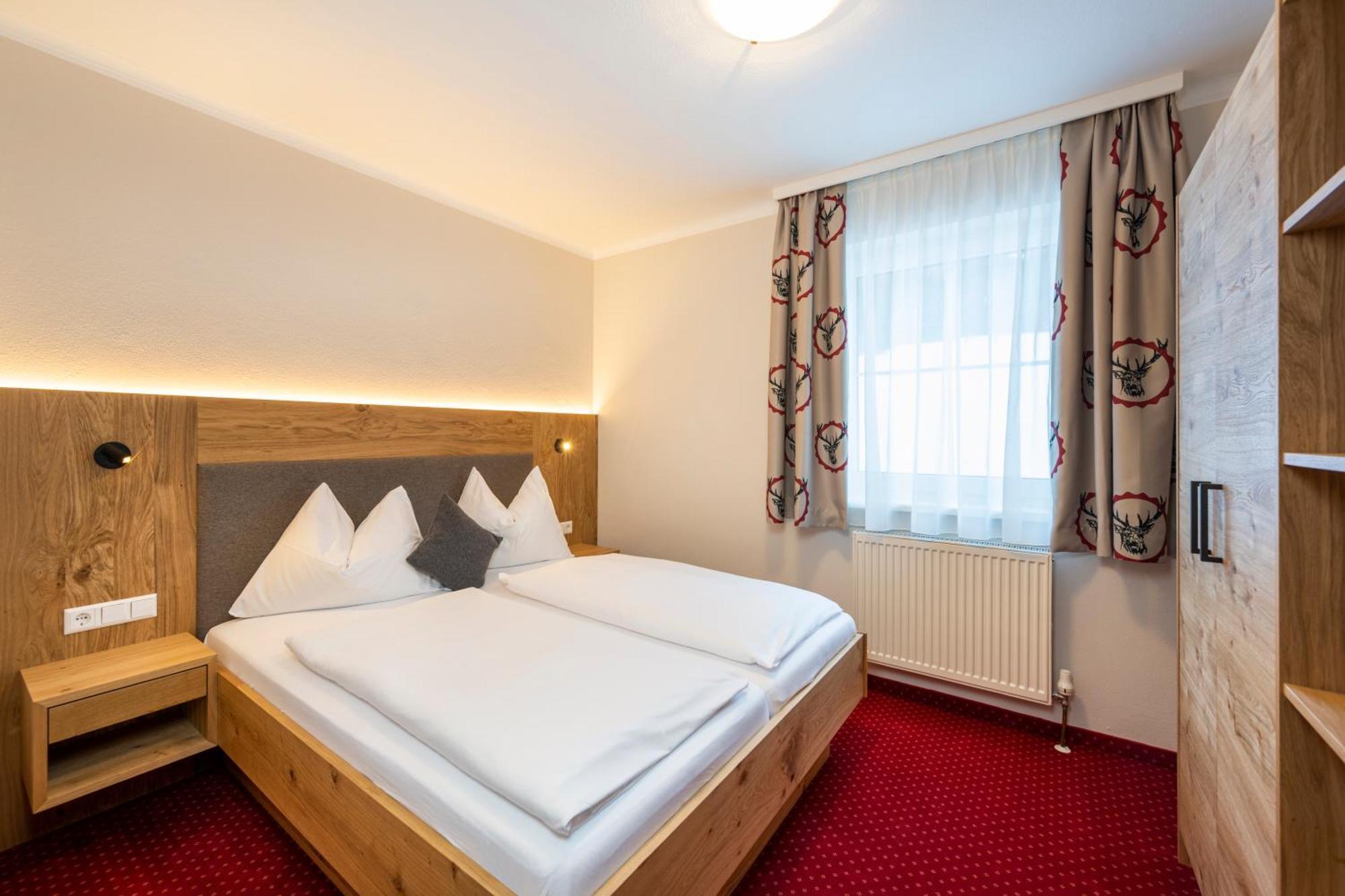 Ferienhotel Gasthof Zur Post Унтертауерн Екстер'єр фото